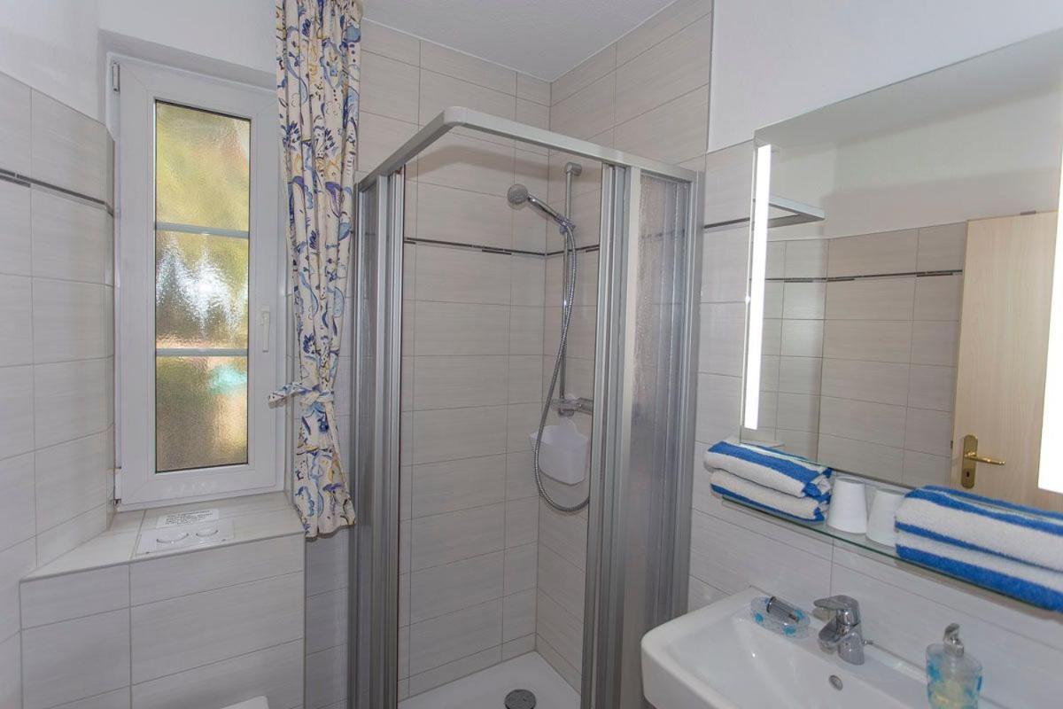 Haus Dornroeschen 45107 Apartman Goehren  Kültér fotó