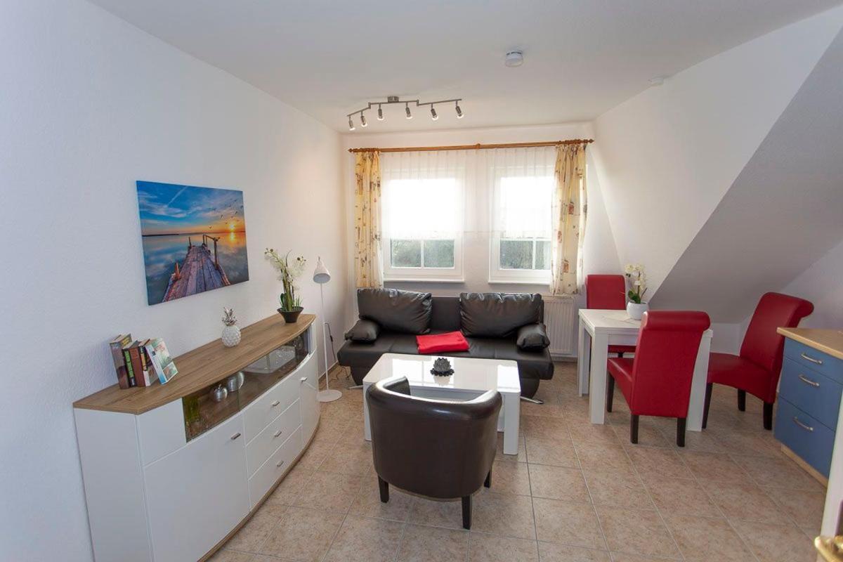 Haus Dornroeschen 45107 Apartman Goehren  Kültér fotó