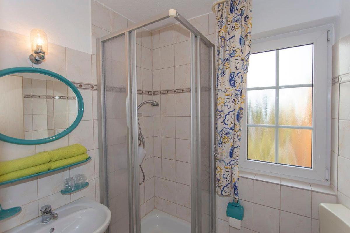 Haus Dornroeschen 45107 Apartman Goehren  Kültér fotó